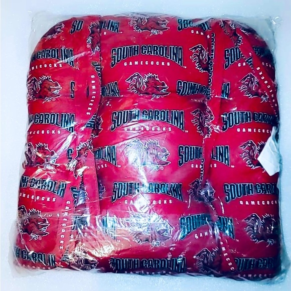 NWT South Carolina Rocker Back Cushion 16 x 16” | Dinning / Patio Chair Pillow - Picture 2 of 4